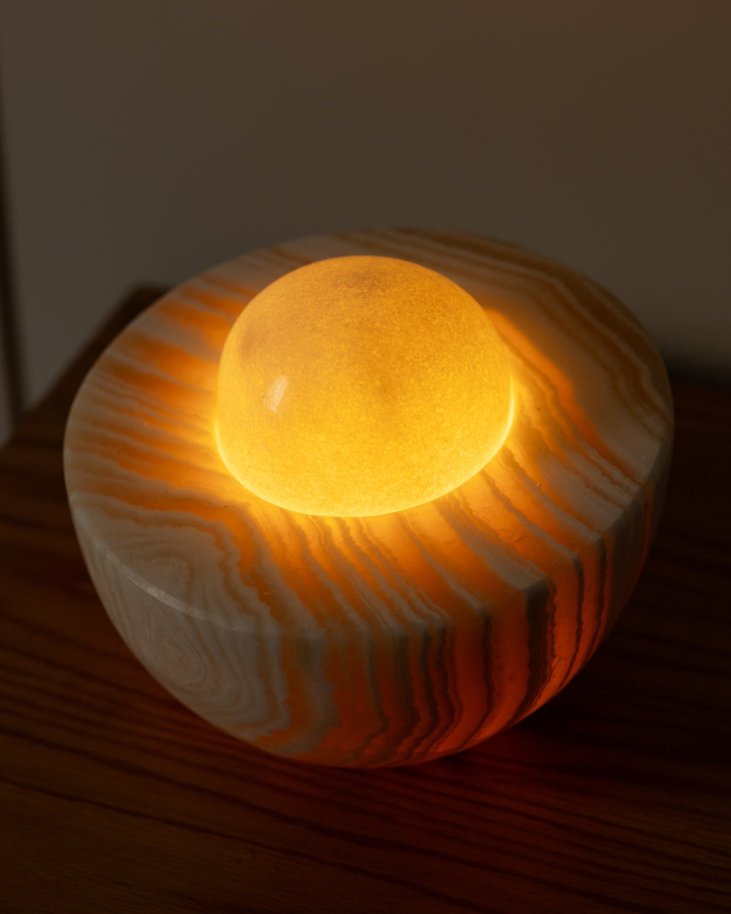 MOONLIGHT SMART TABLE LAMP