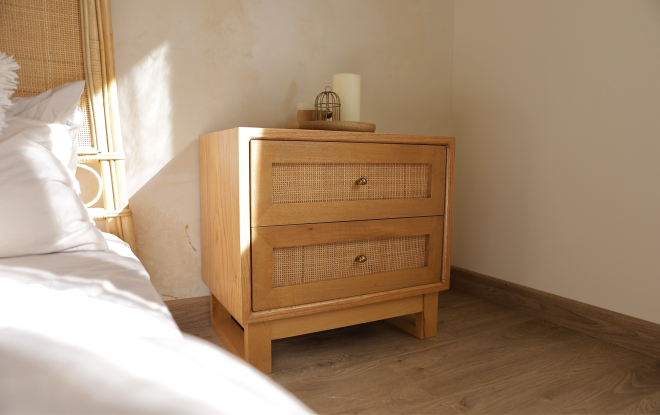 Nichi Nightstand