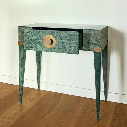 New moon green console