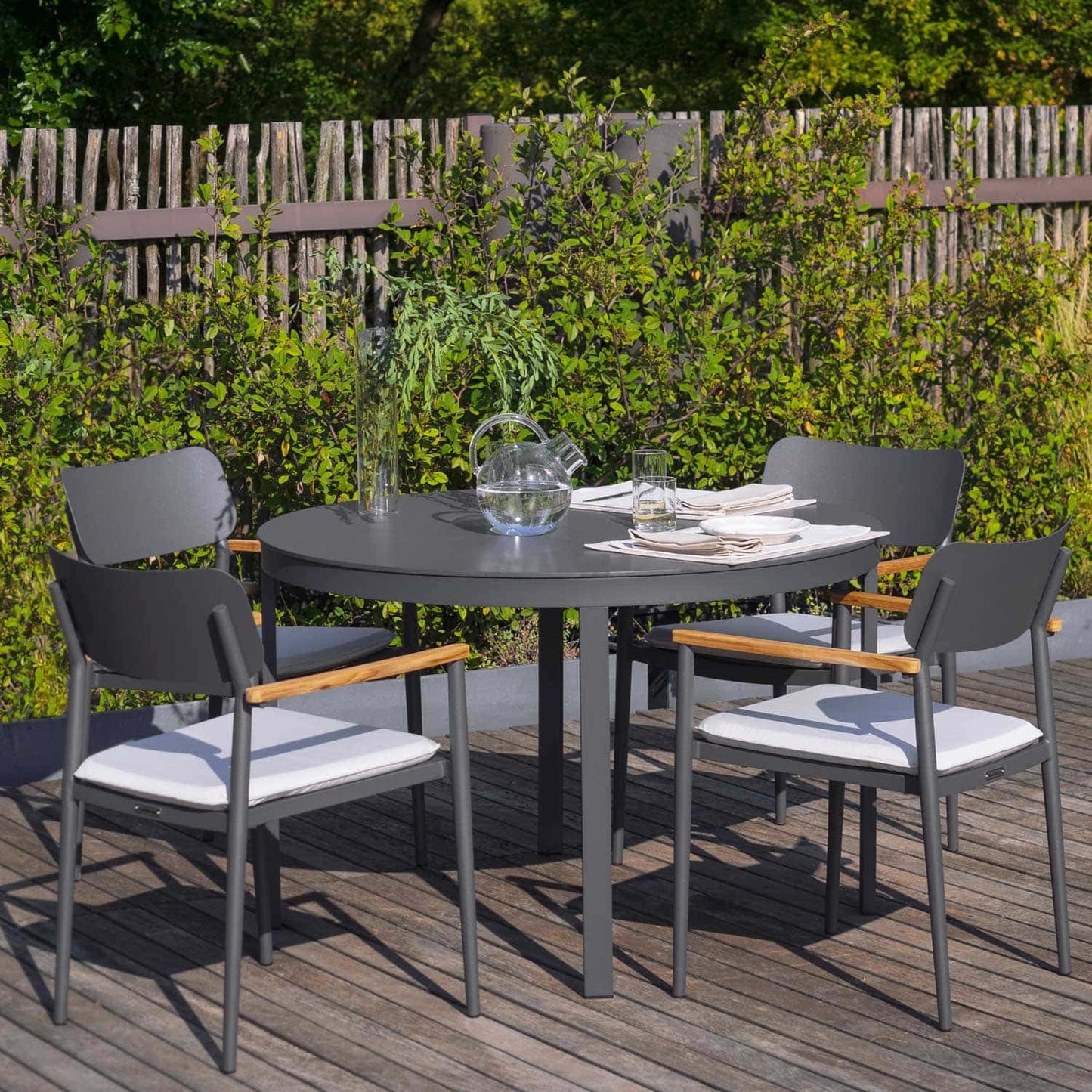 Flair Outdoor Round Dining Table