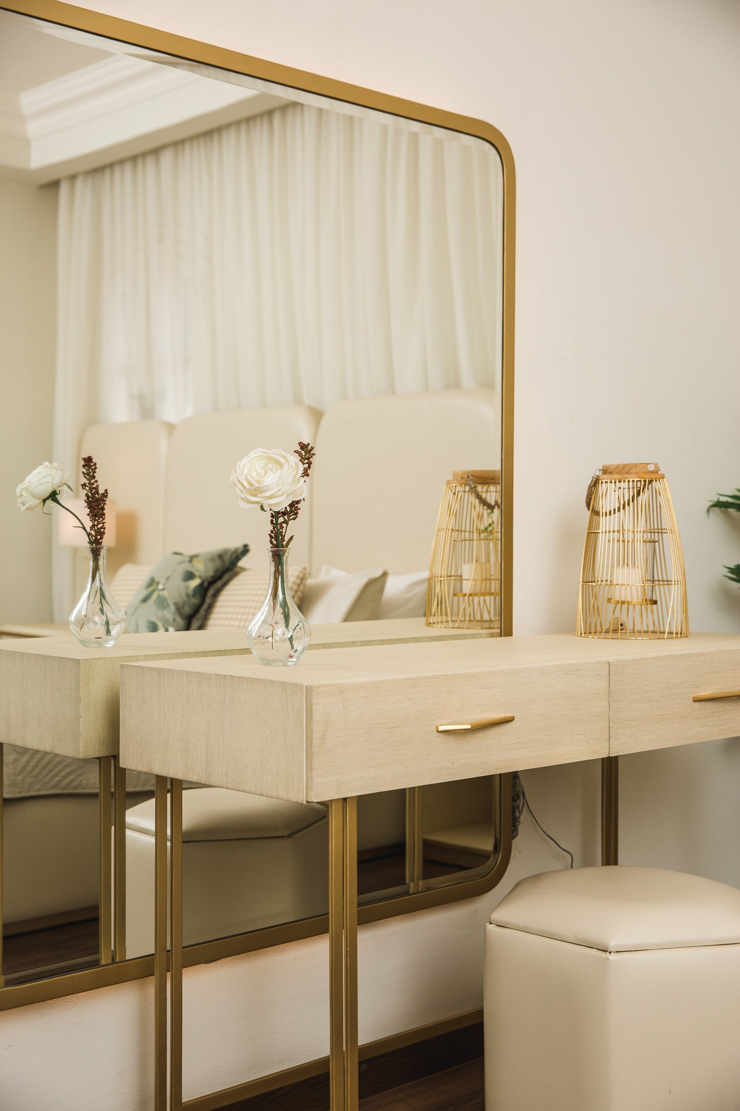 Temple Vanity
