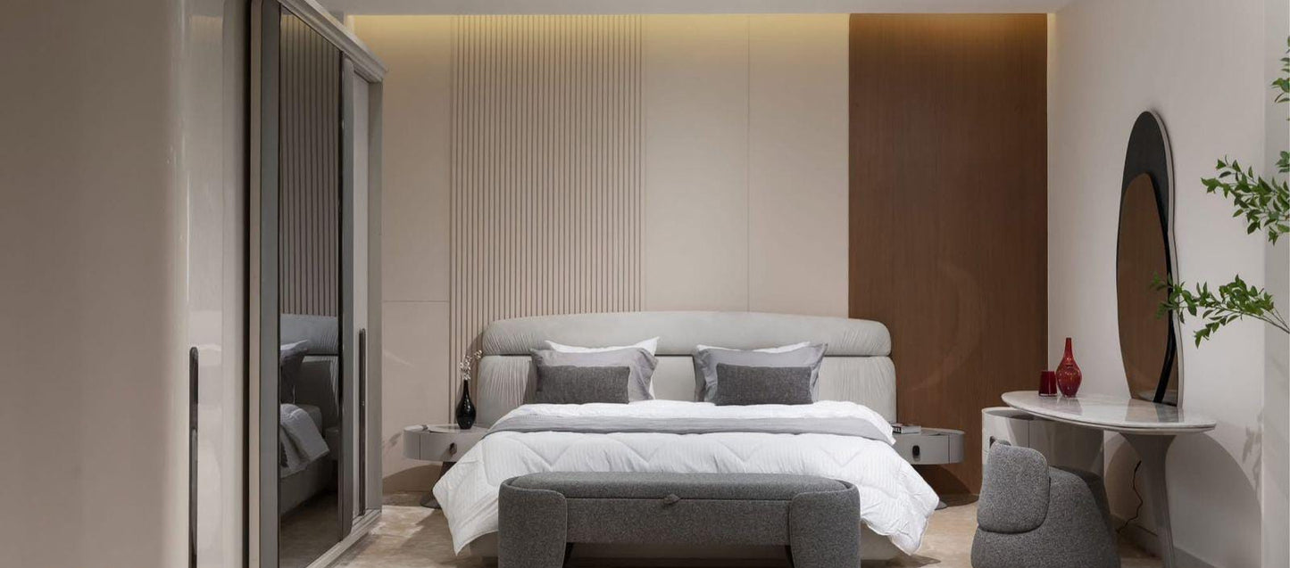 Oval Bedroom