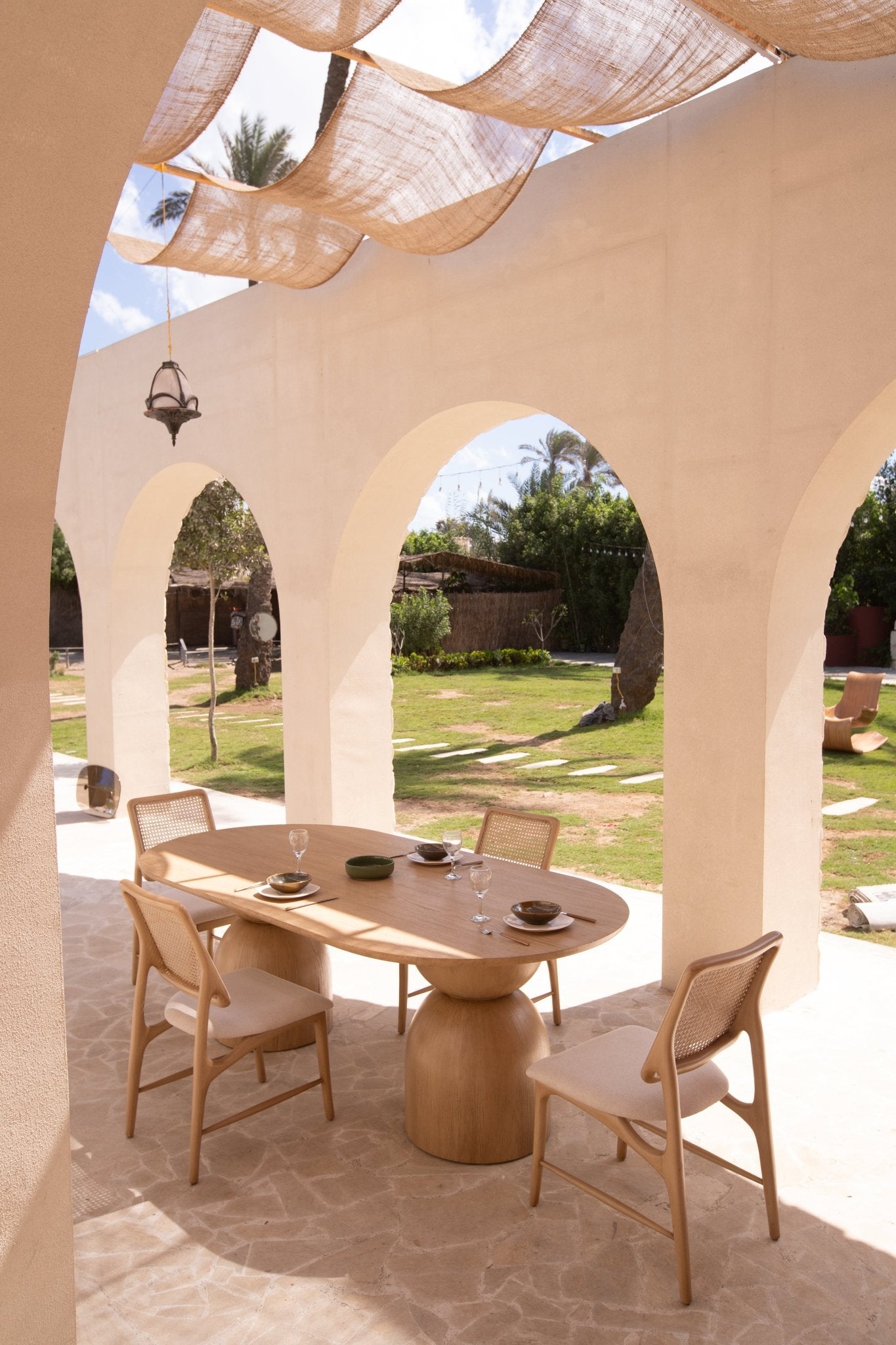 Bright dinning room