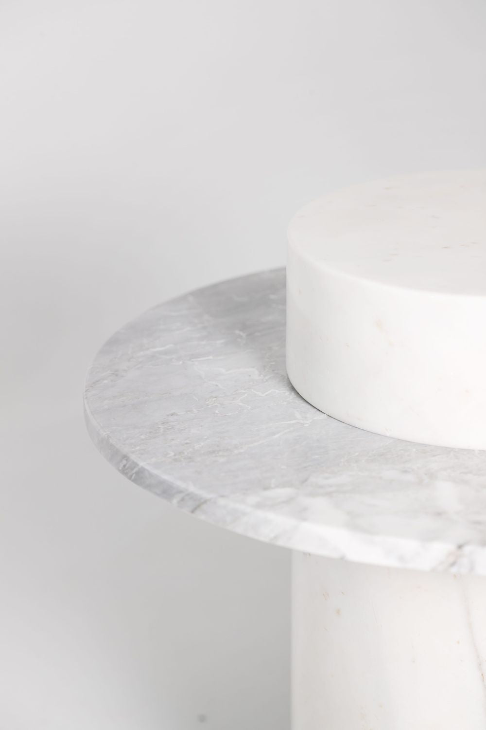 Nova Table