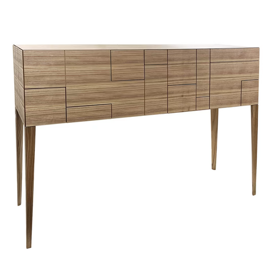 Alice desk