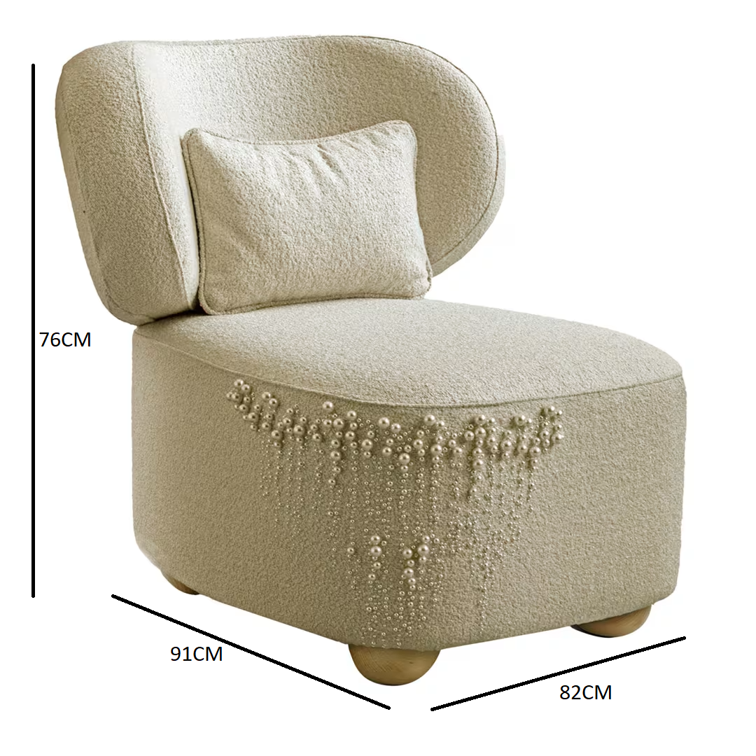 Daphne oyster armchair