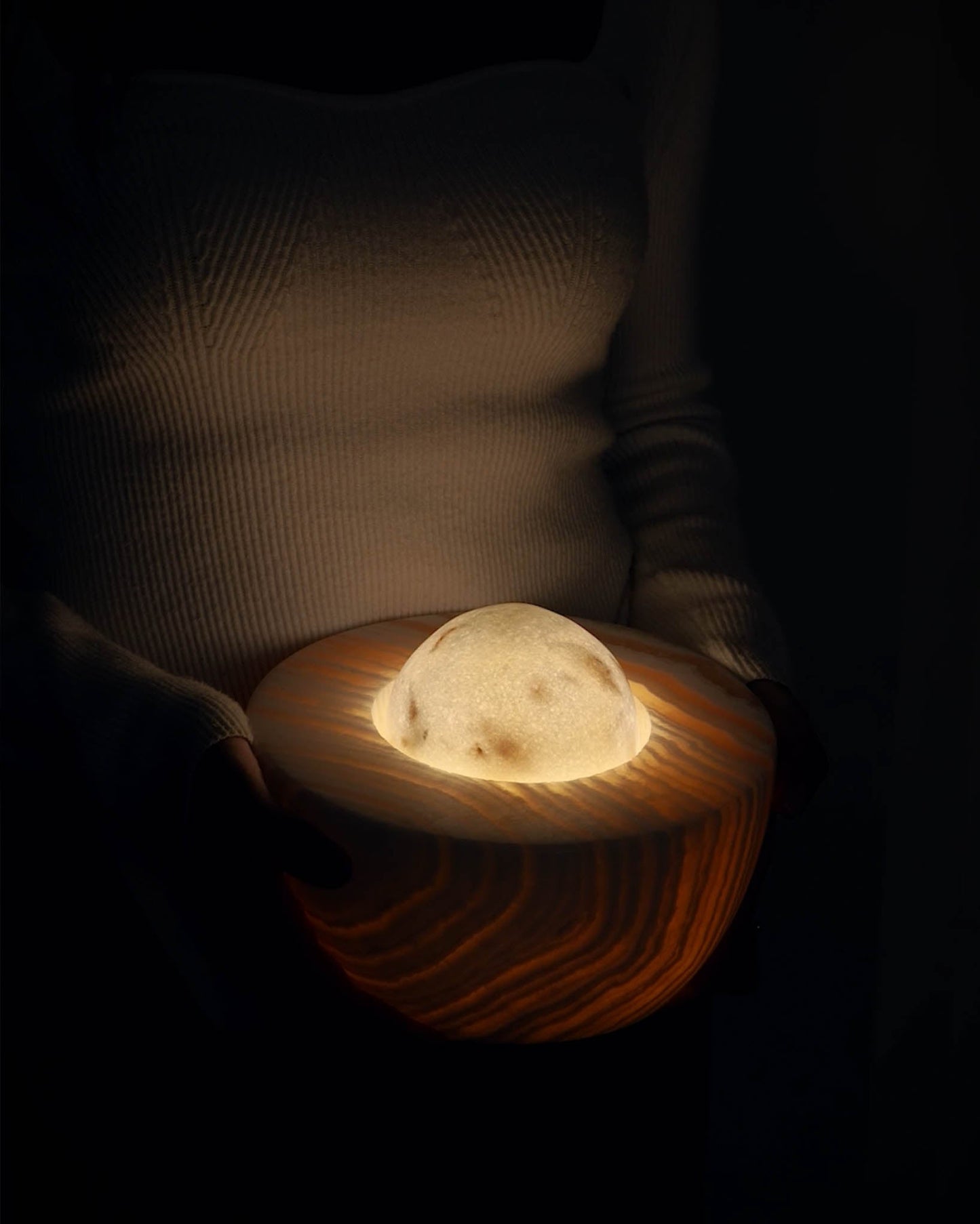 MOONLIGHT SMART TABLE LAMP
