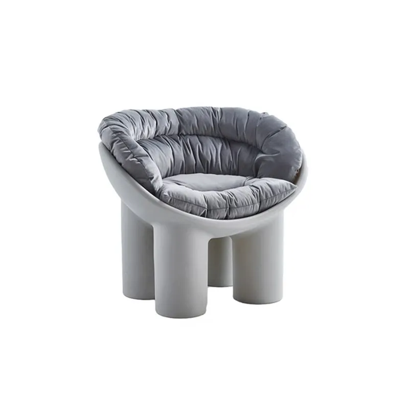Sofa THOUSANDS