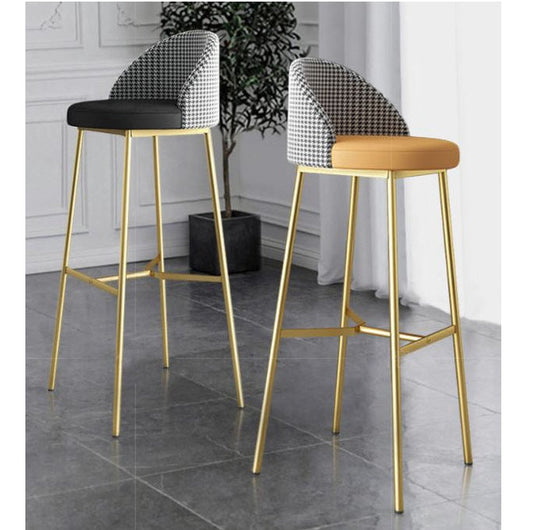 Chair MONI