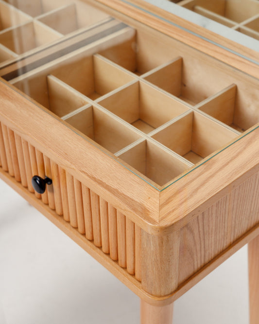 OAK MUSE DRESSER