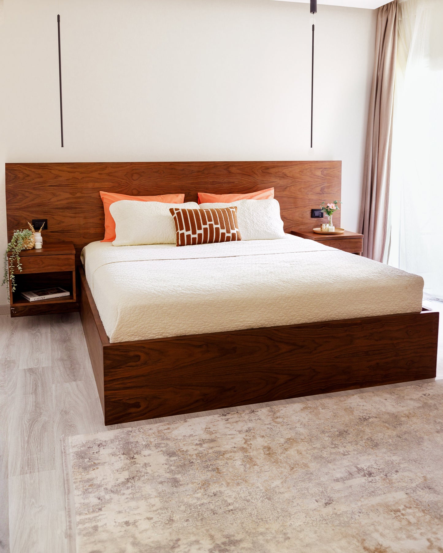 Madera Bed by HK
