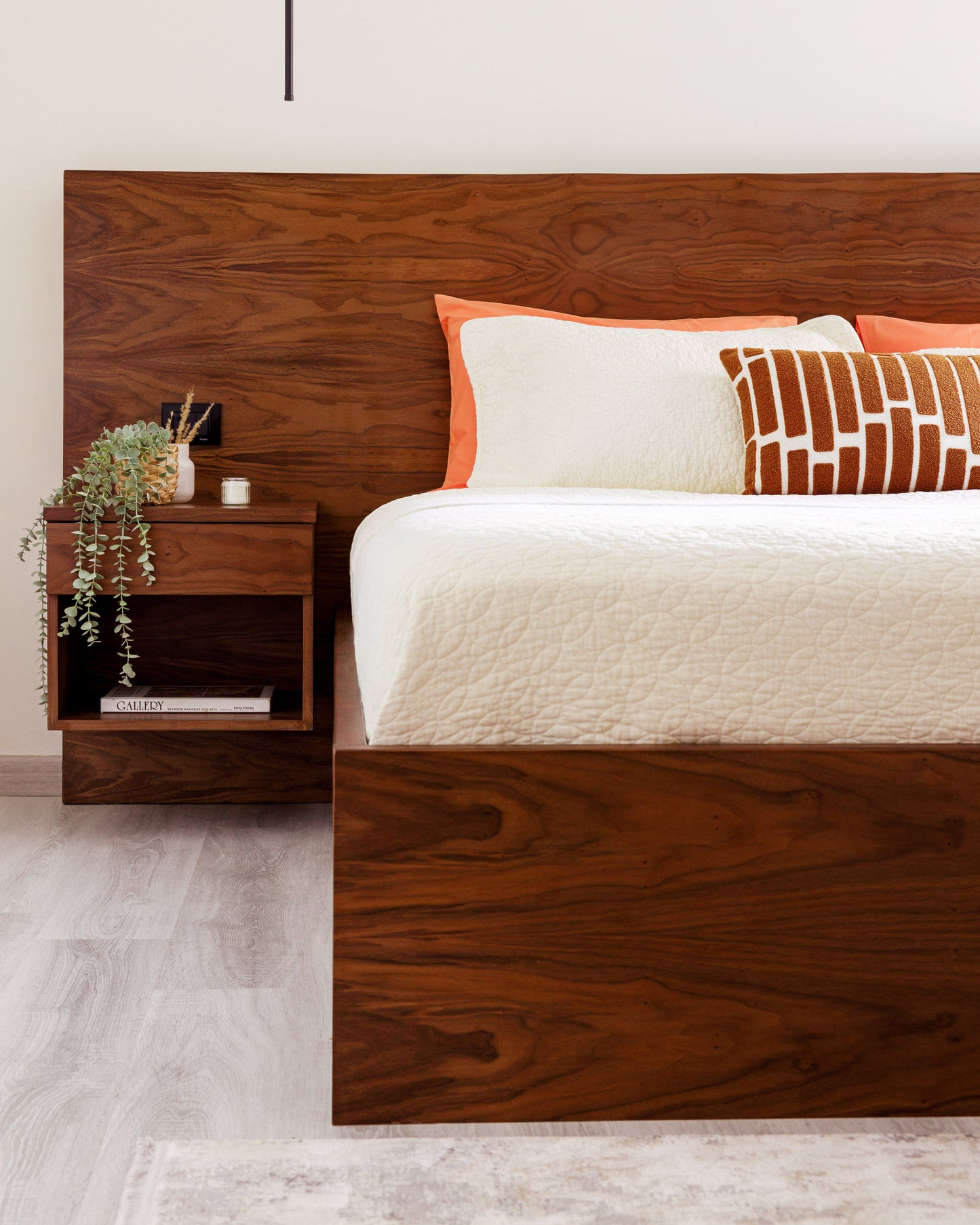 Madera Bed by HK