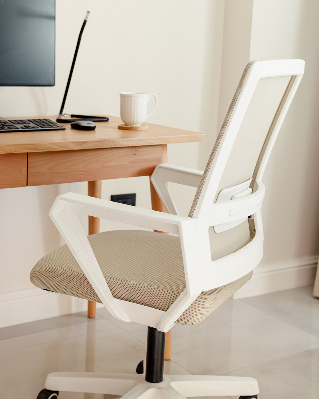 White Mesh Chair