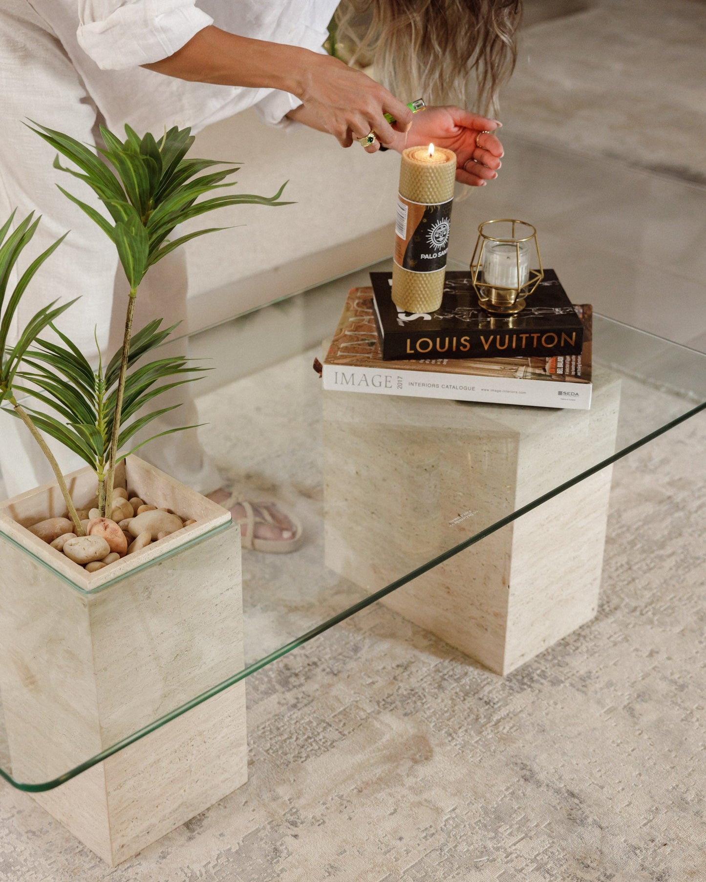 URTHY TRAVERTINE TABLE