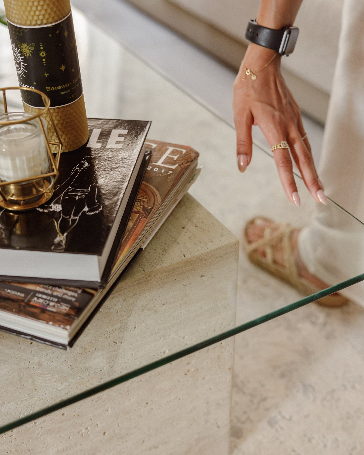 URTHY TRAVERTINE TABLE