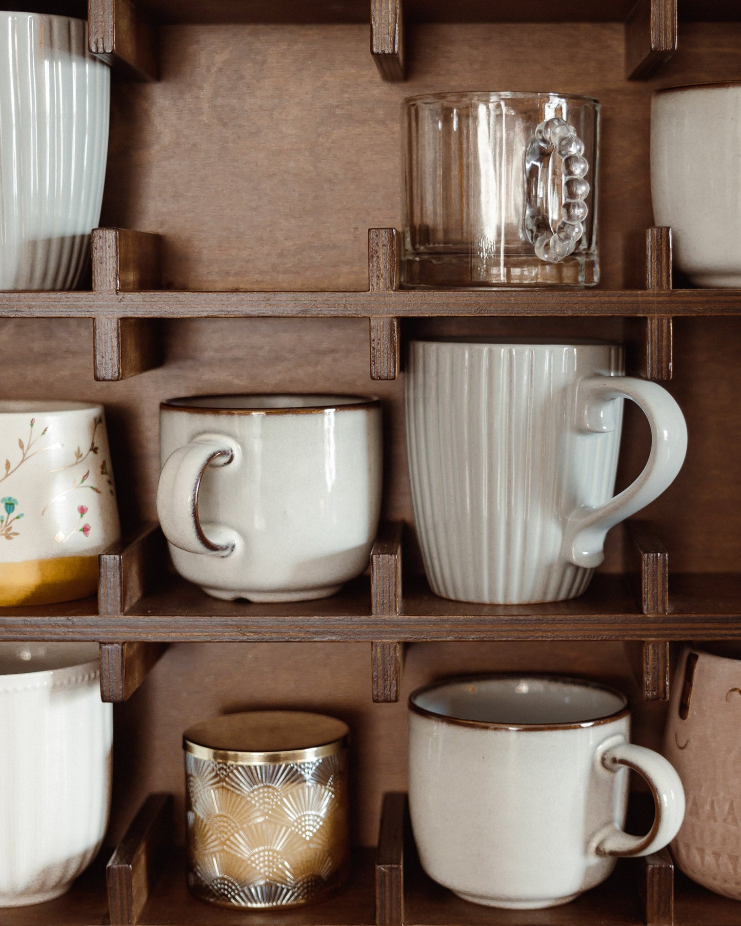 MUG SHELF