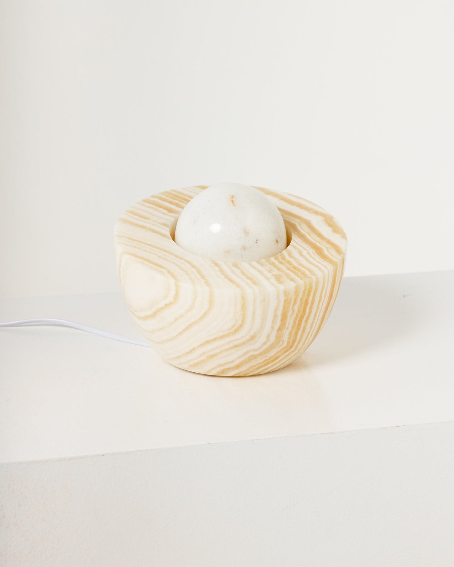 MOONLIGHT SMART TABLE LAMP