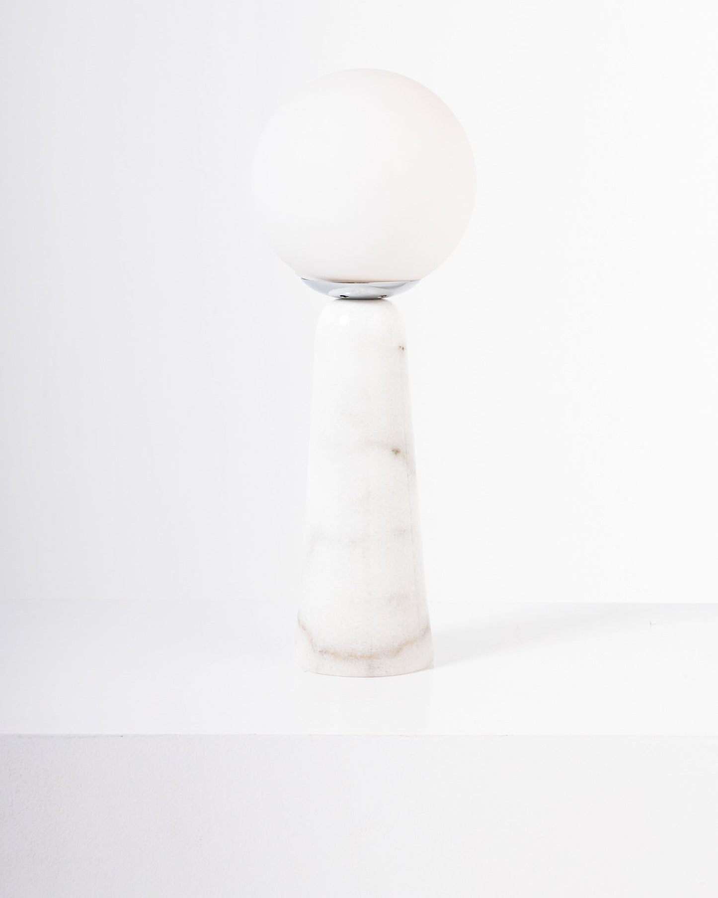 IVORY TABLE LAMP