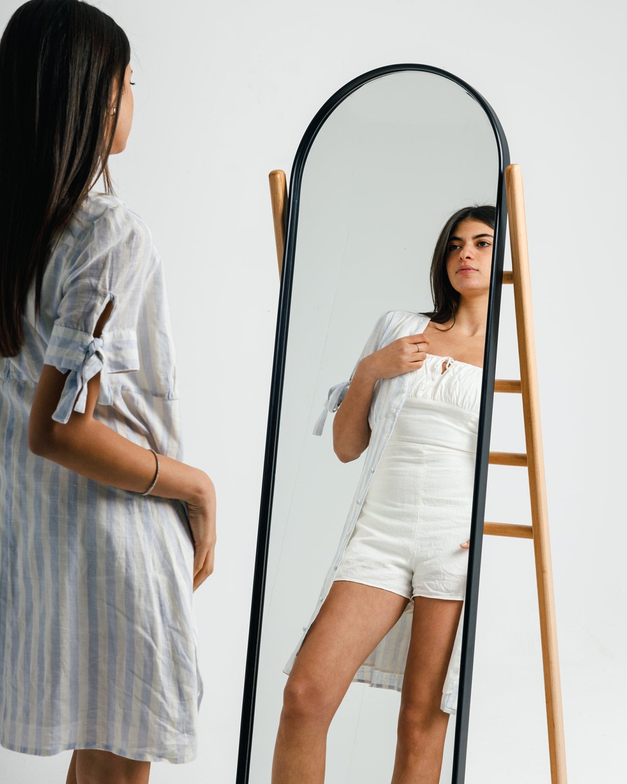 Archy Mirror