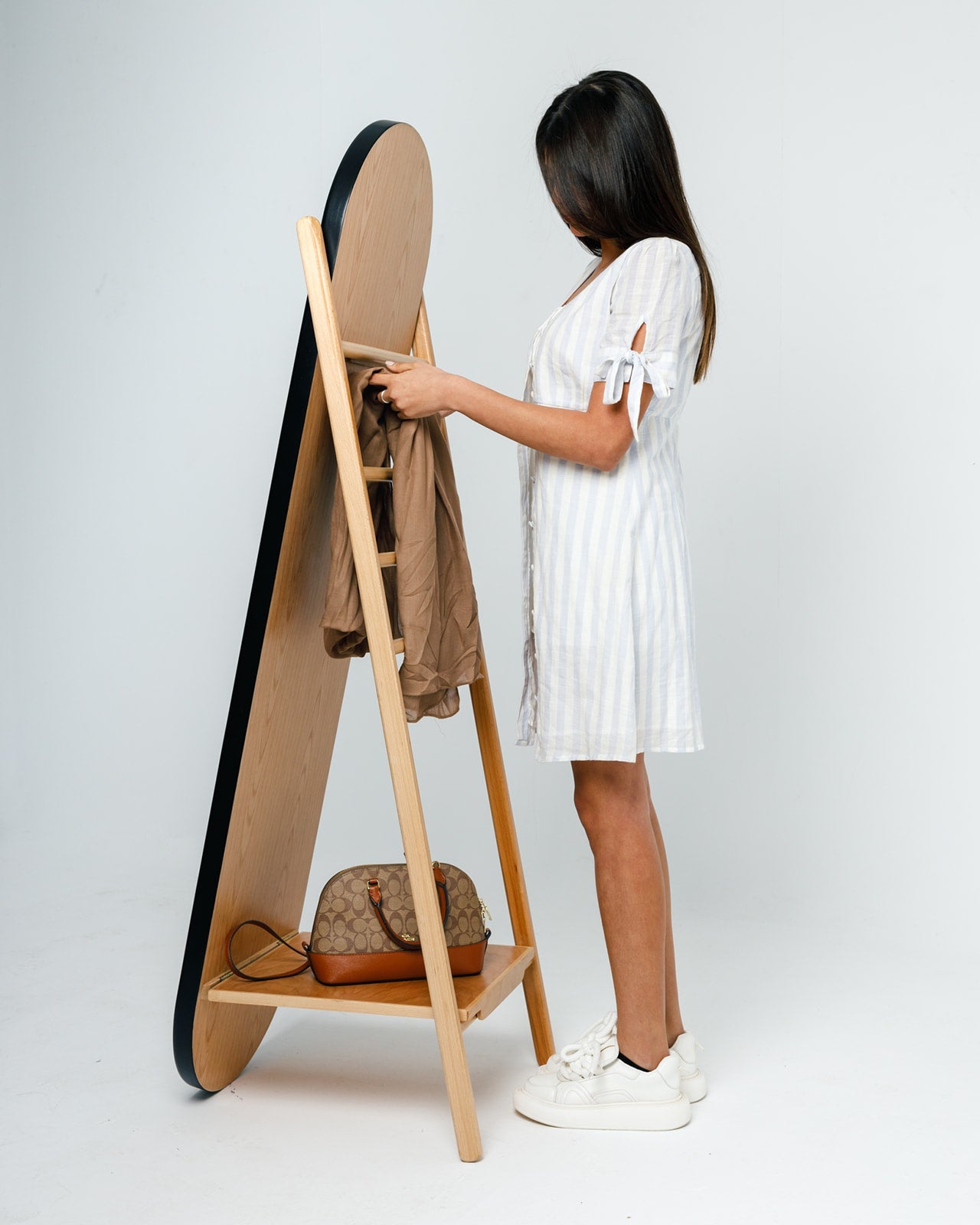 Archy Mirror