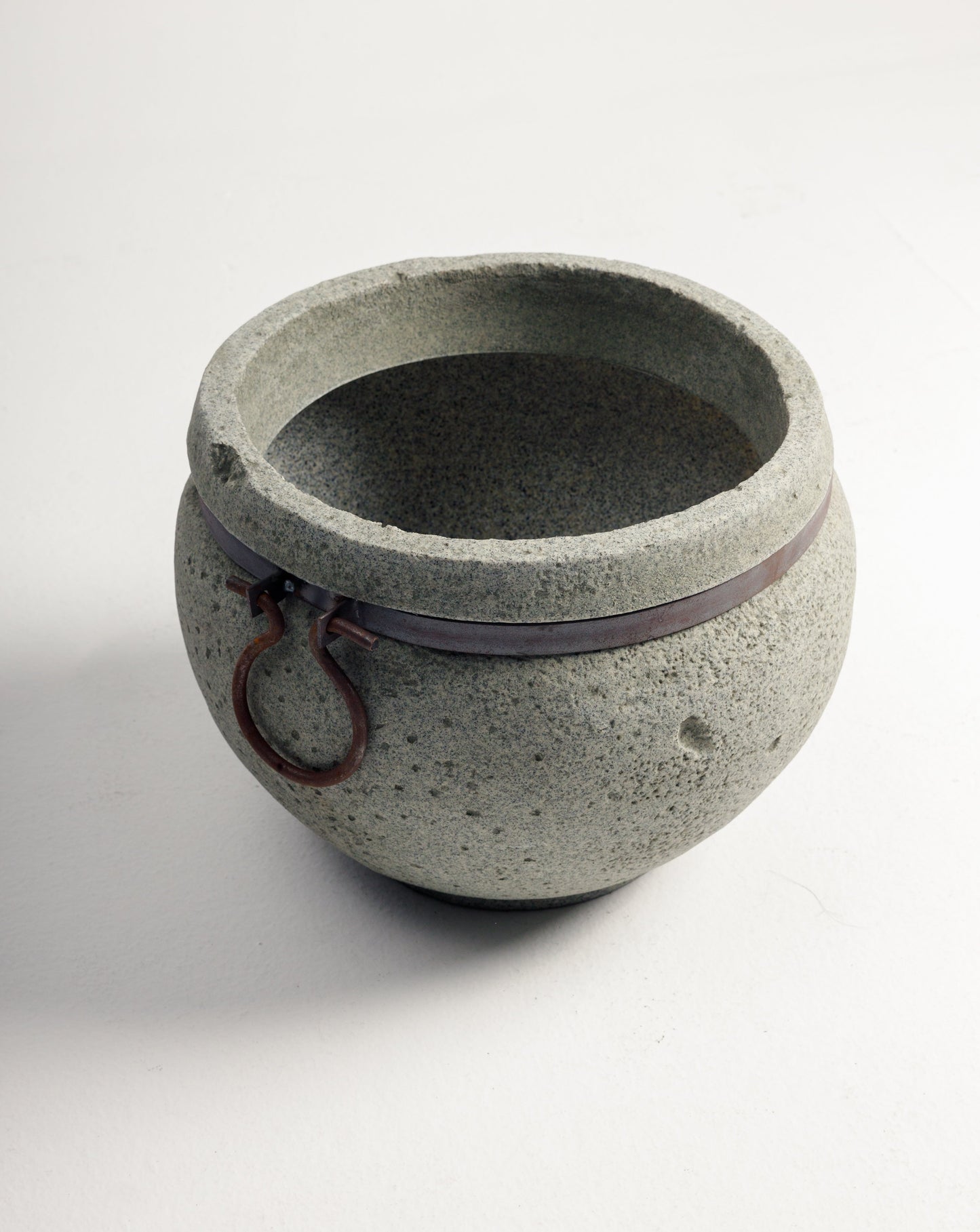FERRUSTICANO POT