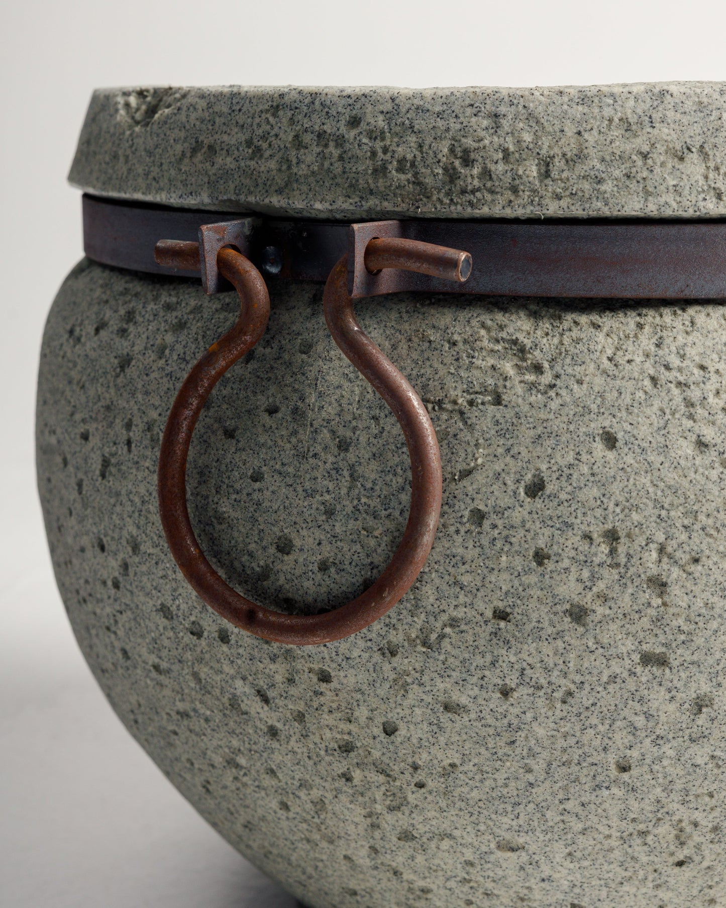 FERRUSTICANO POT
