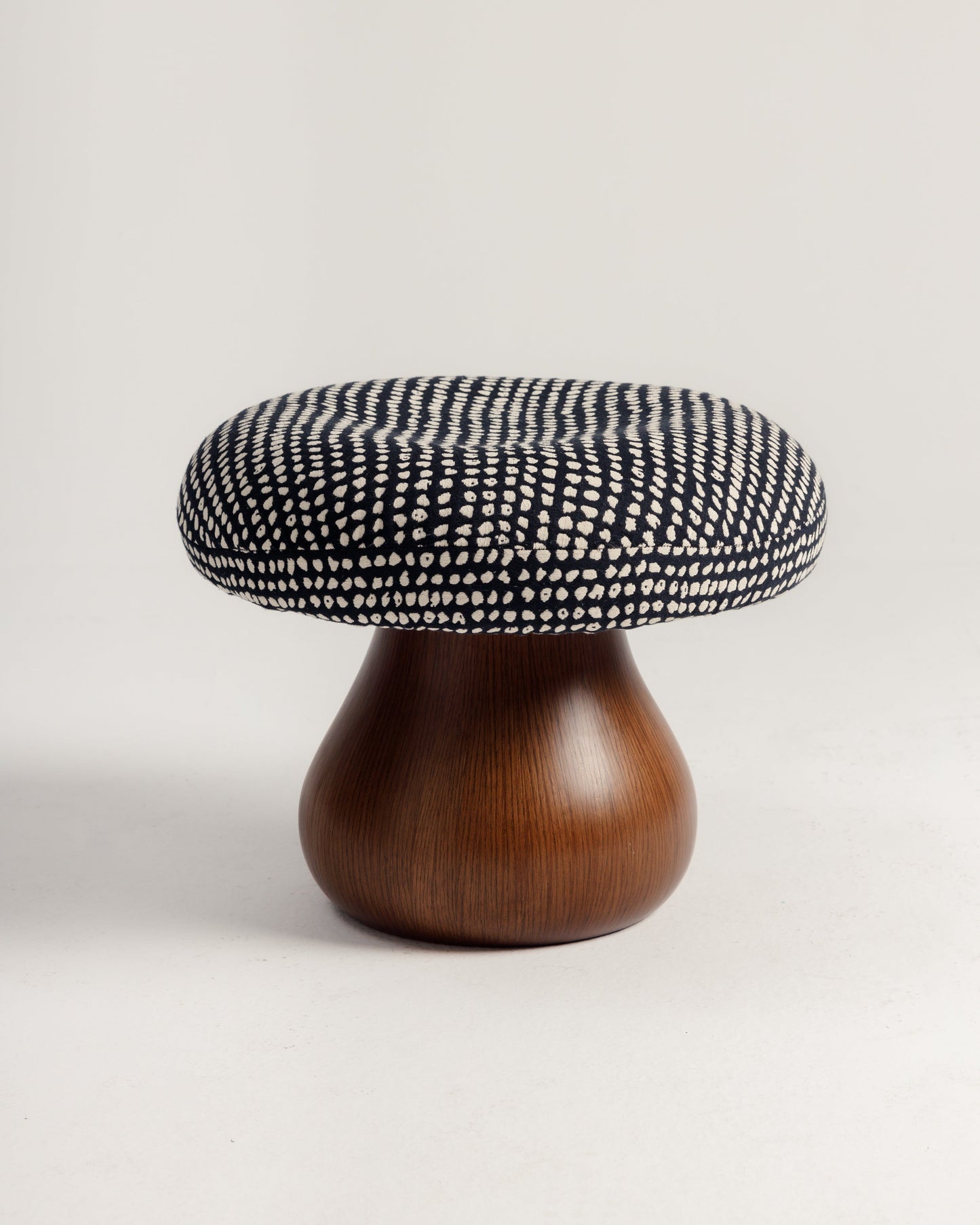 BW Mushroom Pouf