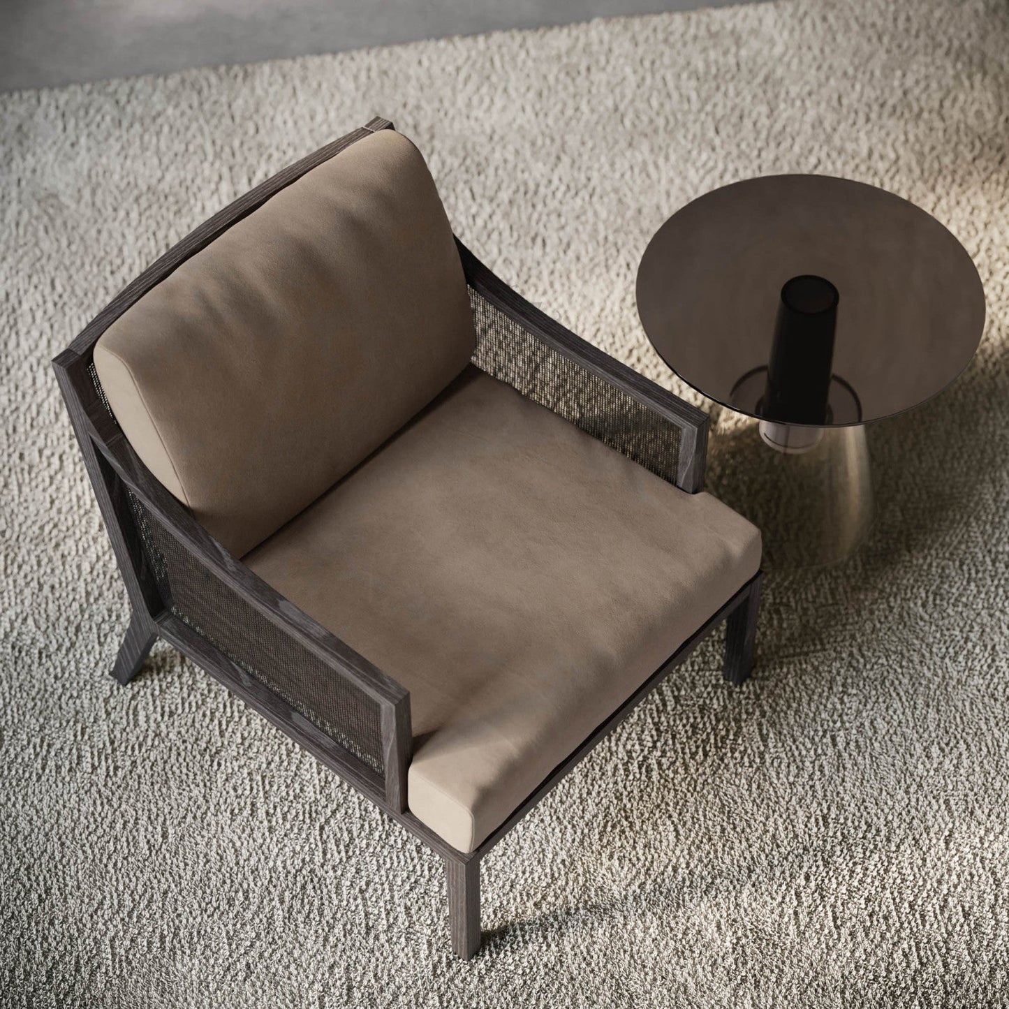 Armchair with distinctive design