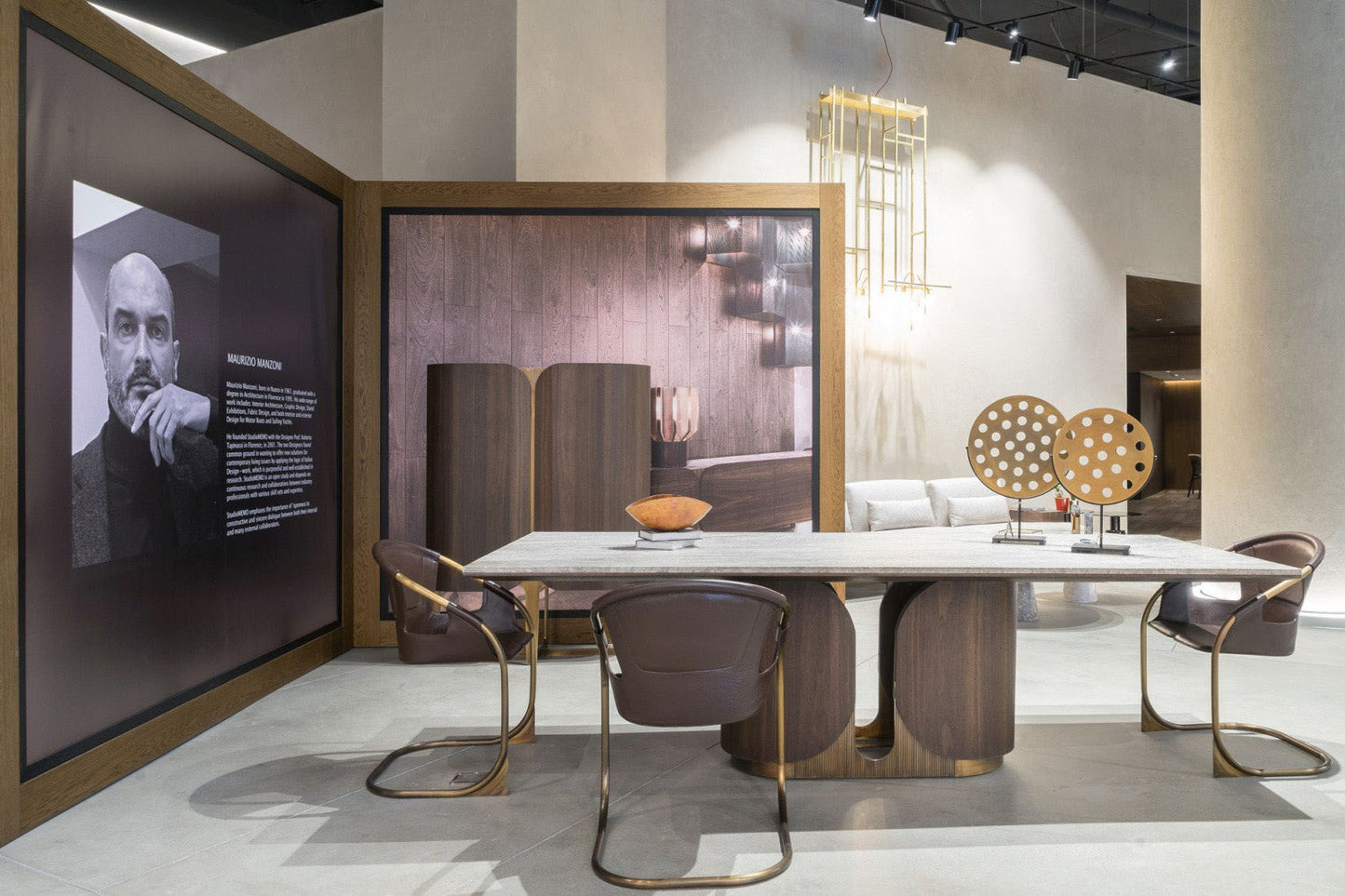 Zahir dining chair