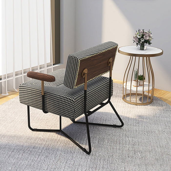 Chair GUSAN