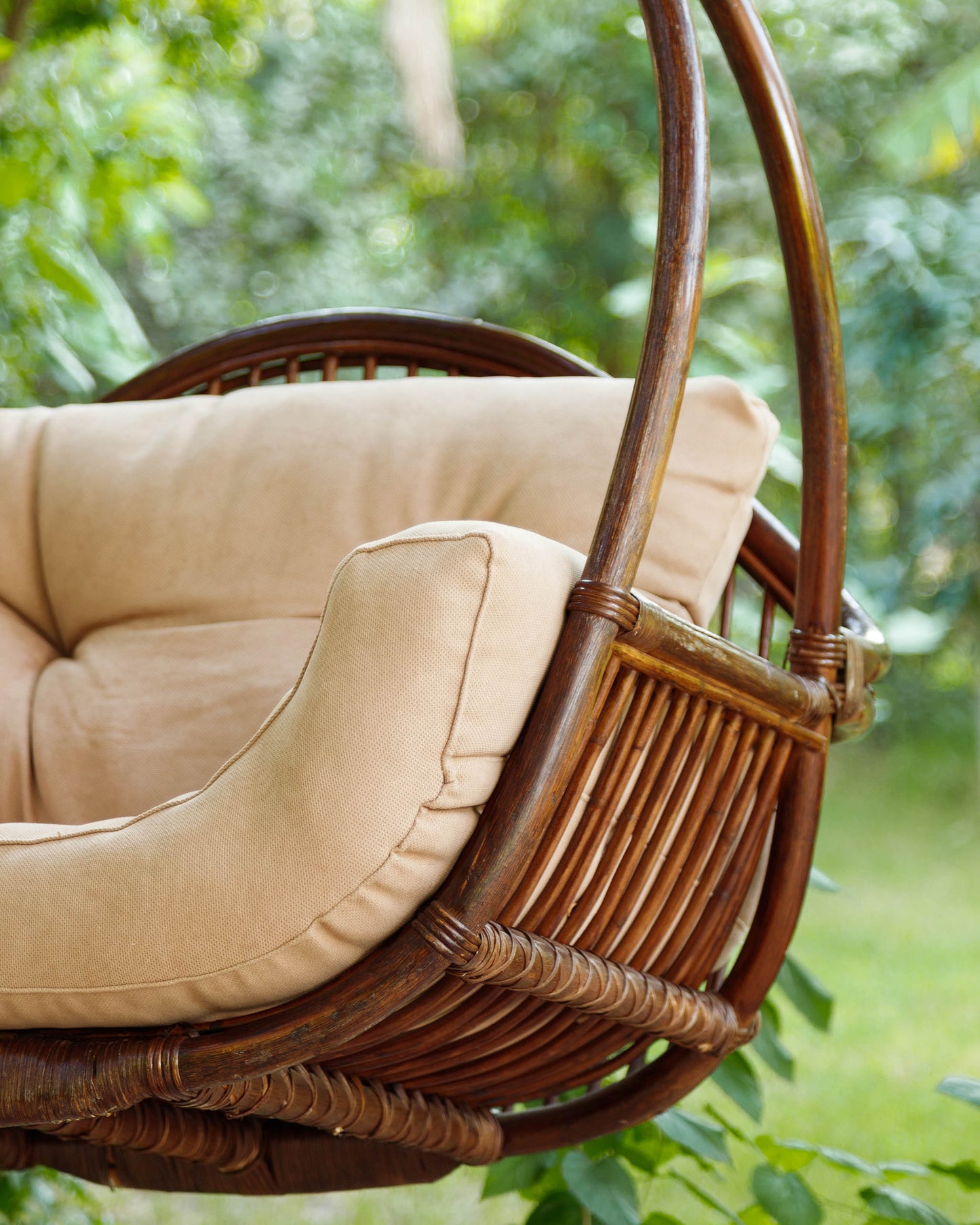 BIG BAMBOO SWING