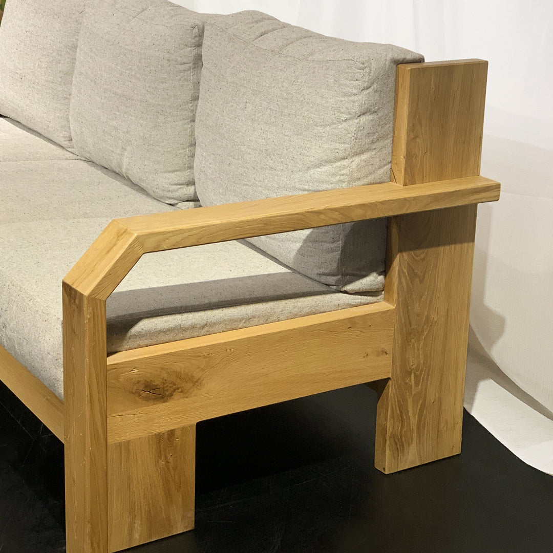 Frenzo Sofa