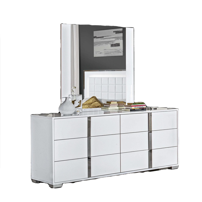 Alice Bed in Gloss White