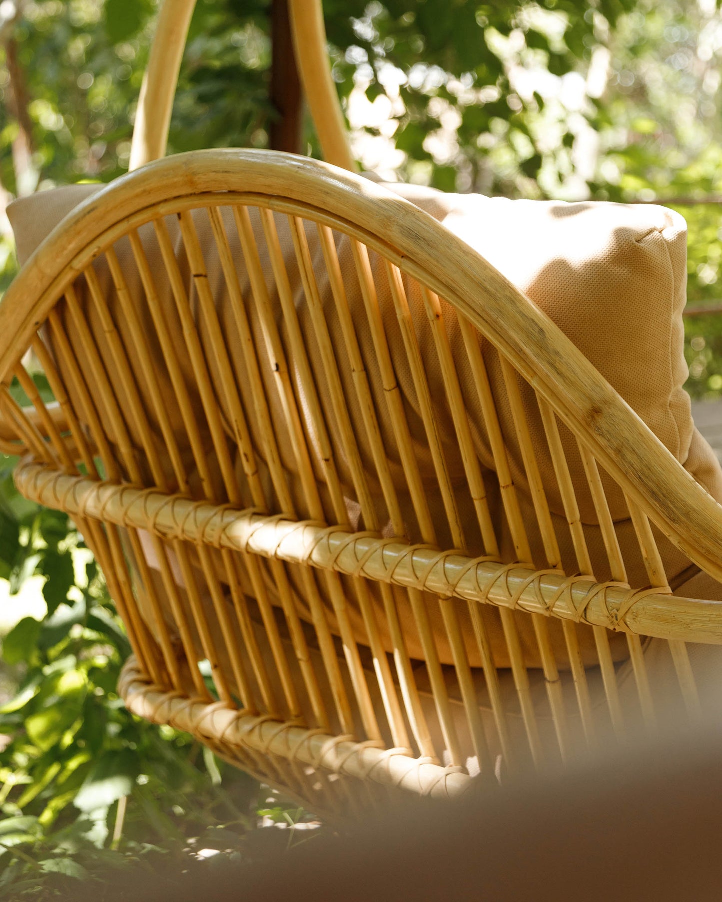 BIG BAMBOO SWING