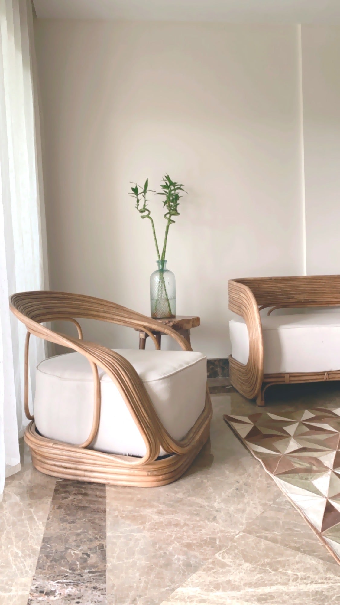 Eva Lounge