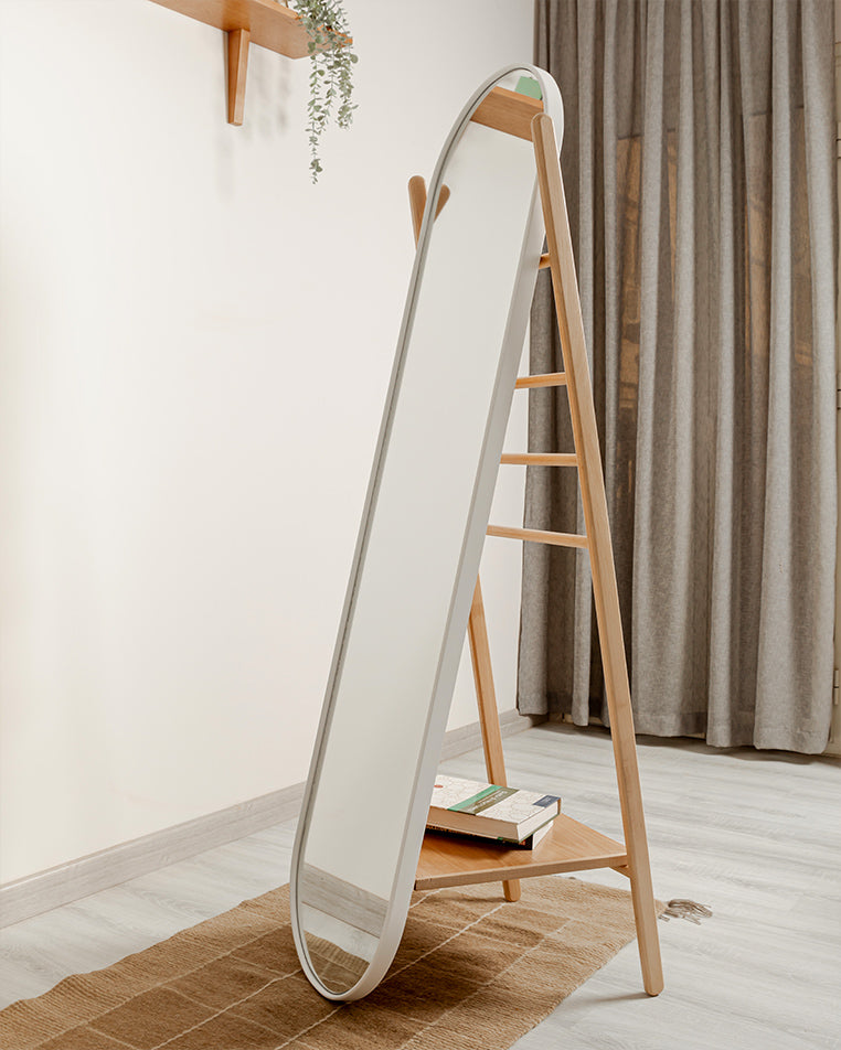 Archy Mirror