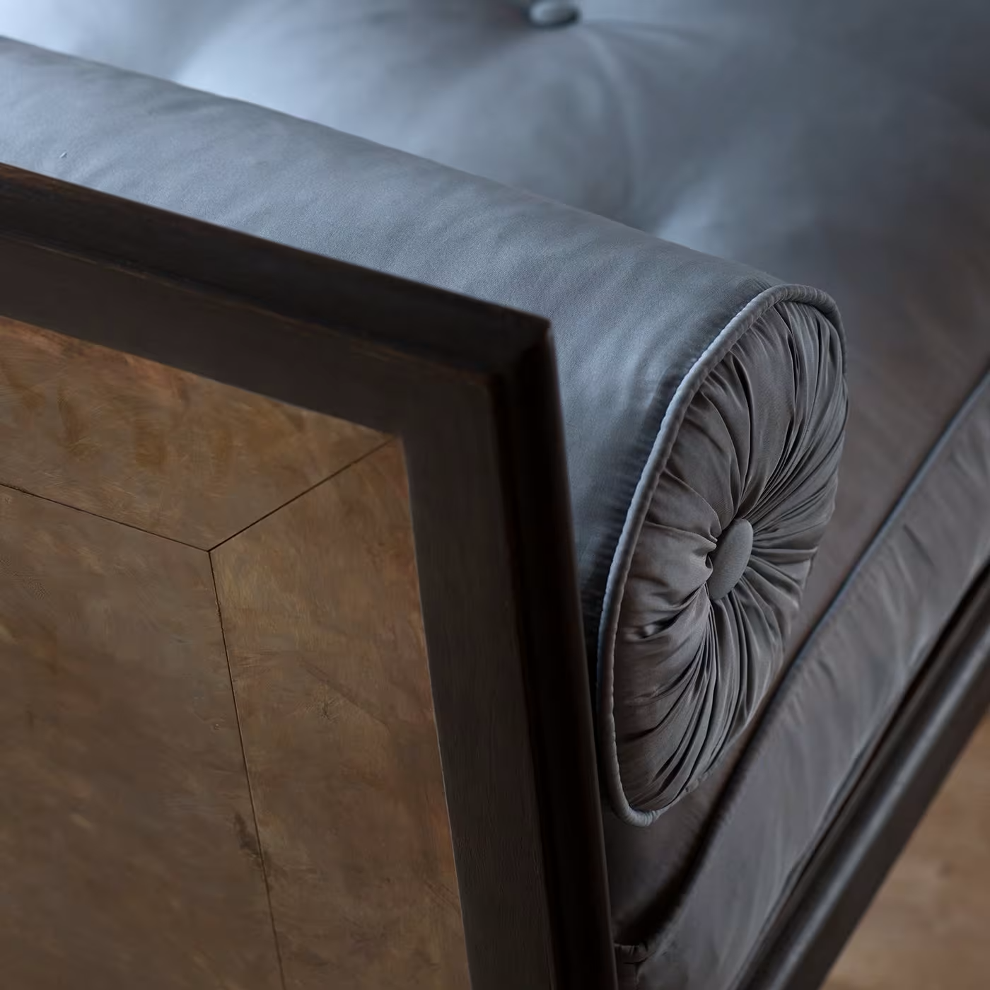 The etruscan window seat