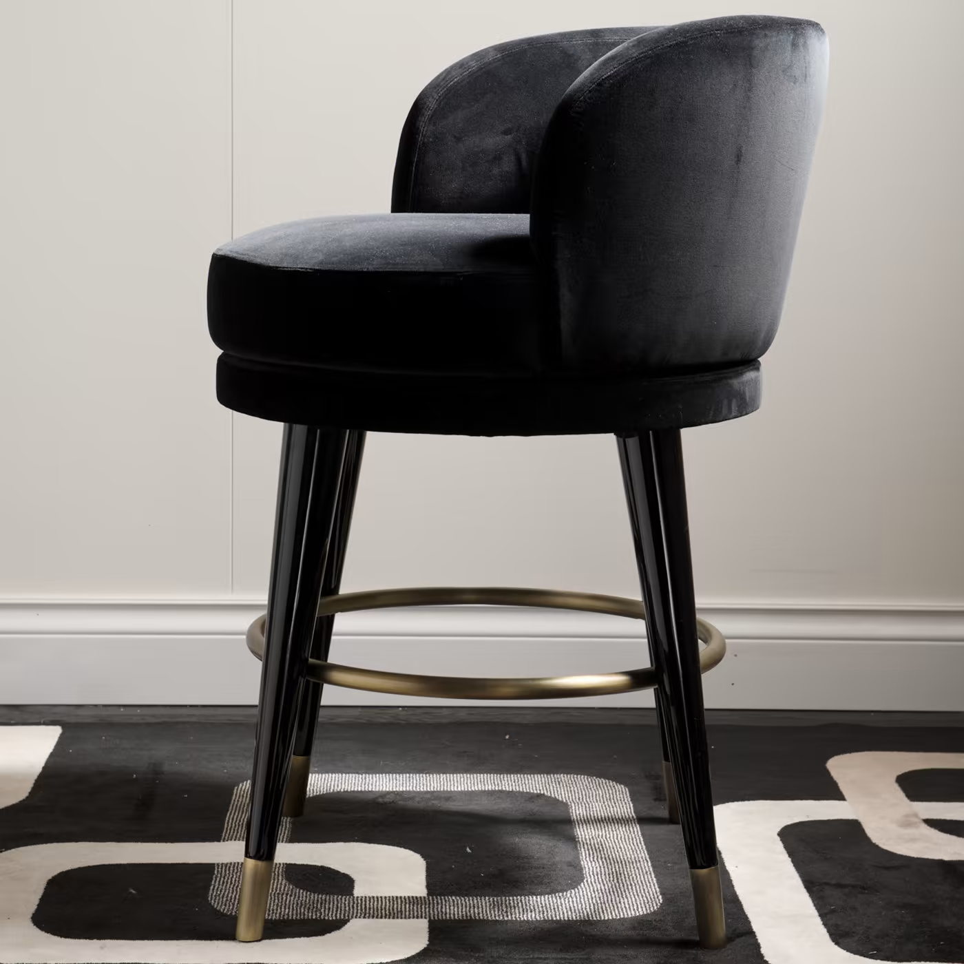 Isidoro black swivel bar stool