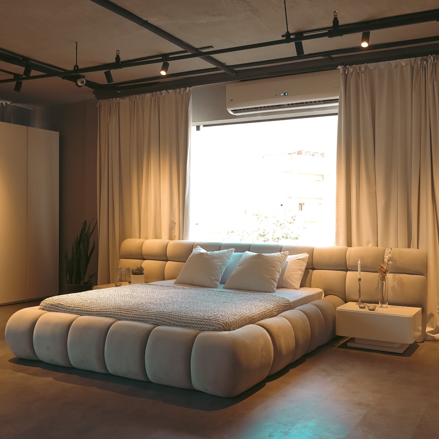 SPINEL Bed