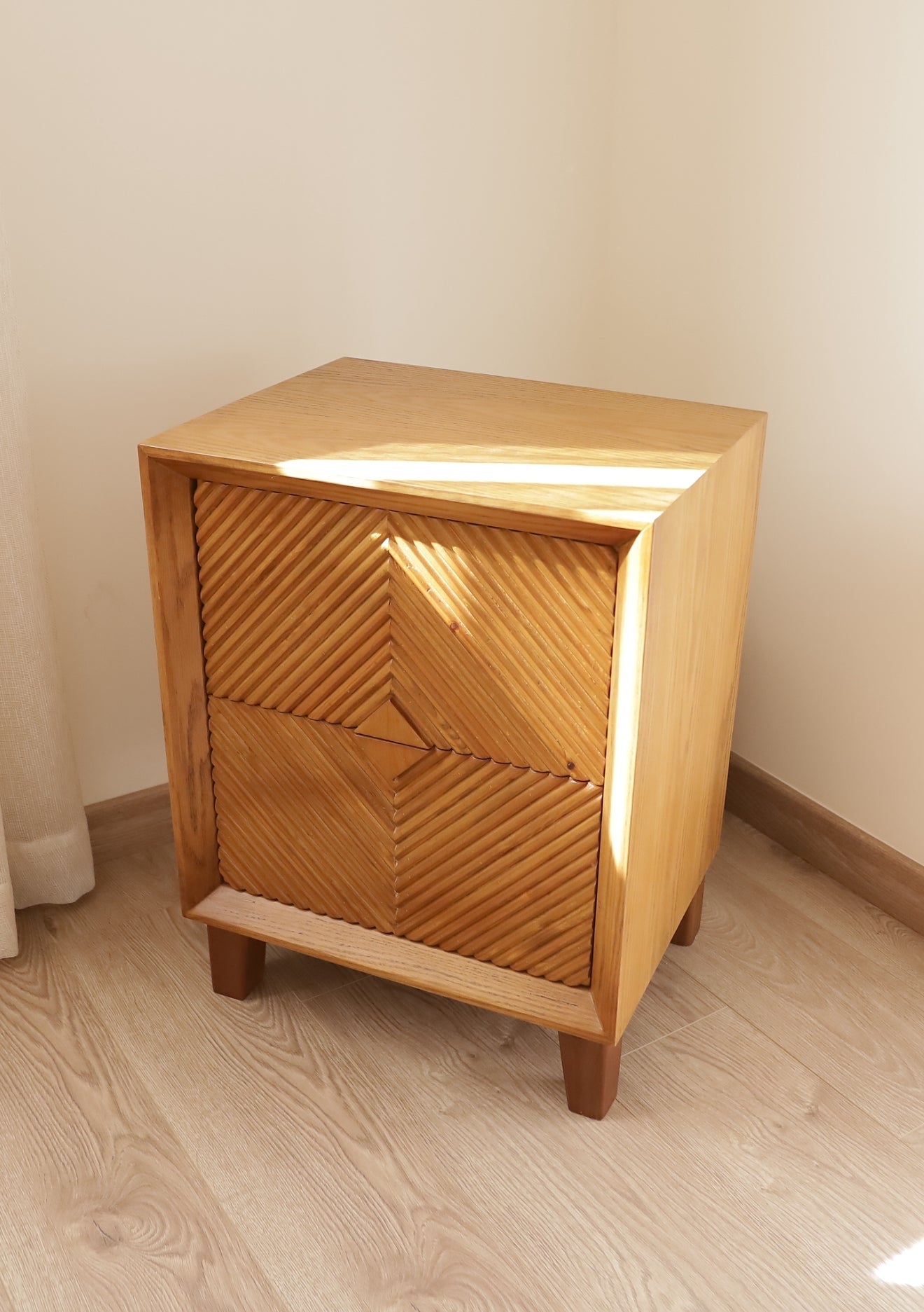Moku NightStand