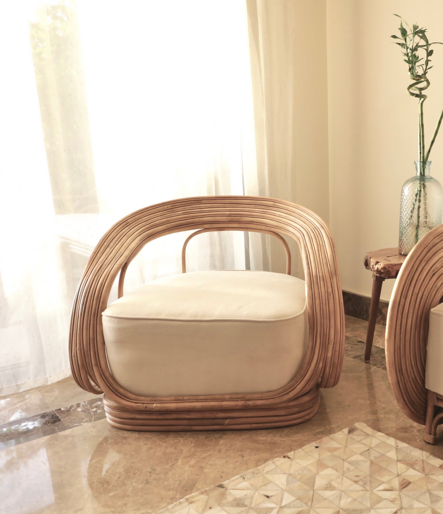 Eva Lounge