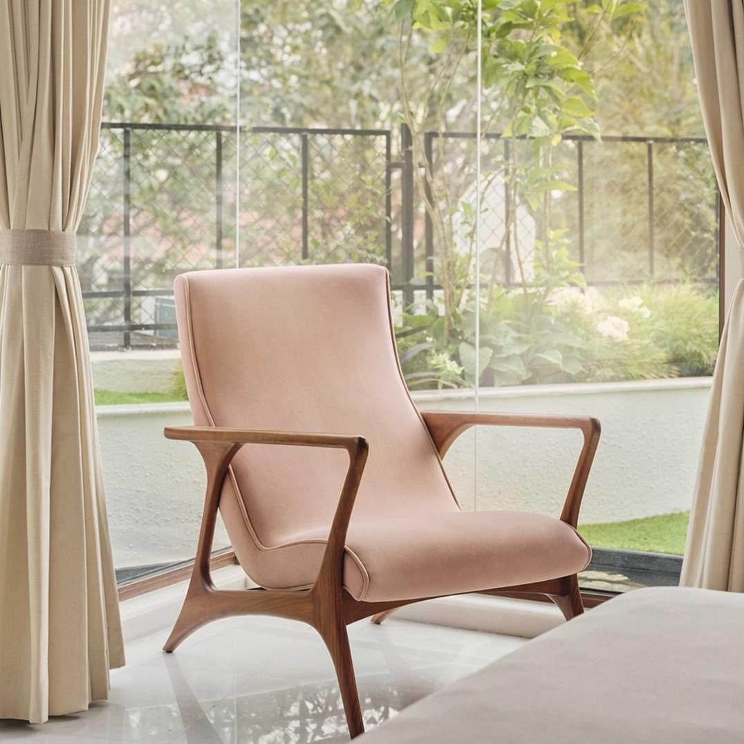 Hunter Chair