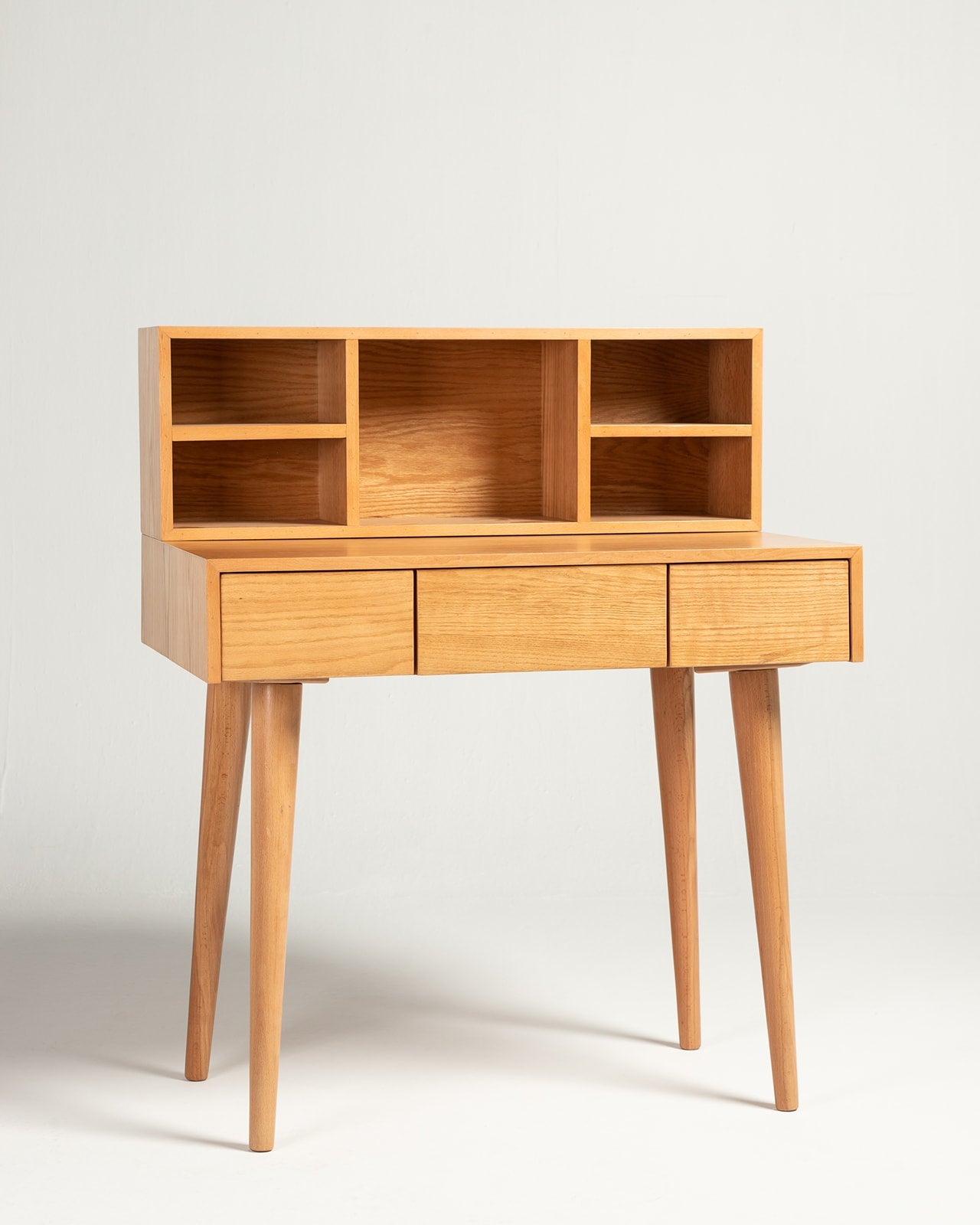 Oak Akila by AE