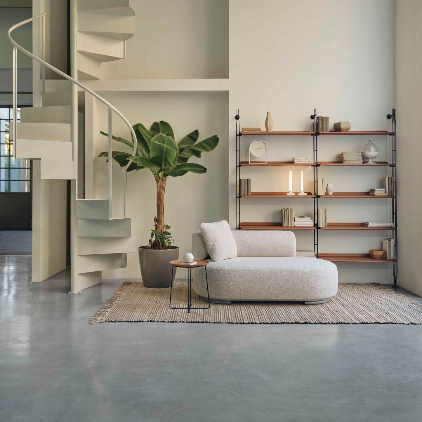 Evelune Couch