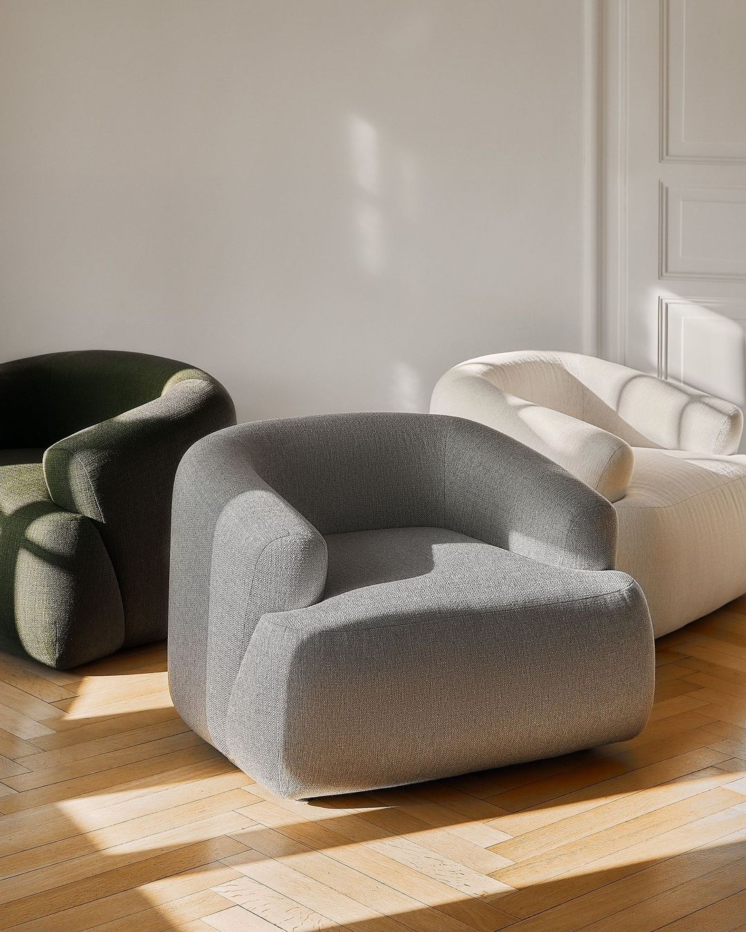 Nero Chair