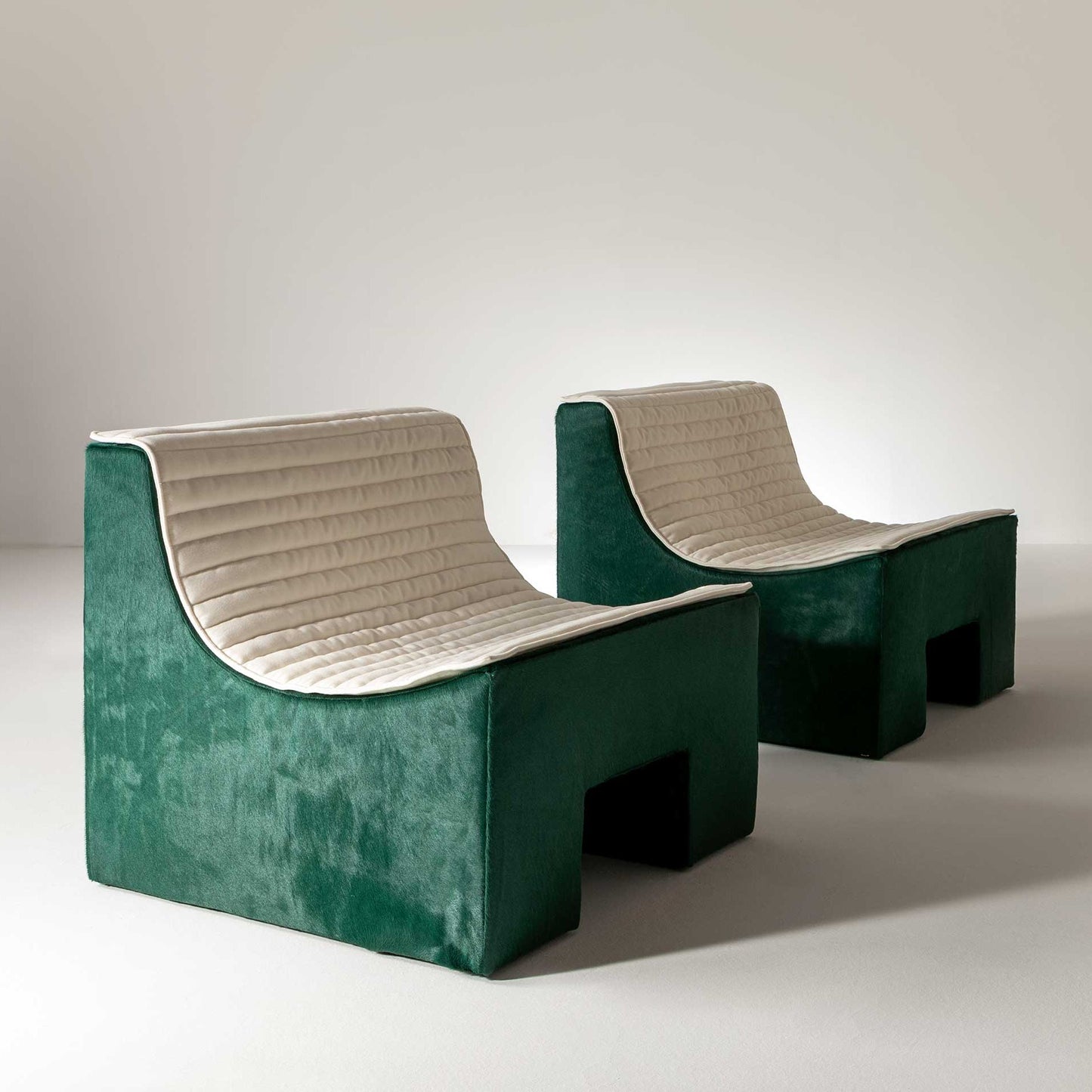 Modern Relax Chair Design