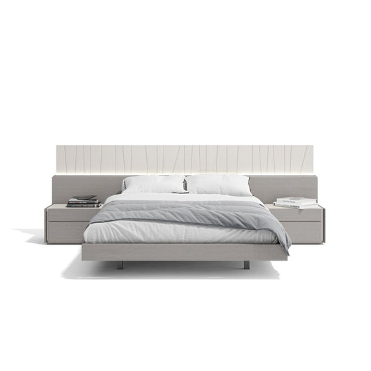 Luxury suite bedroom