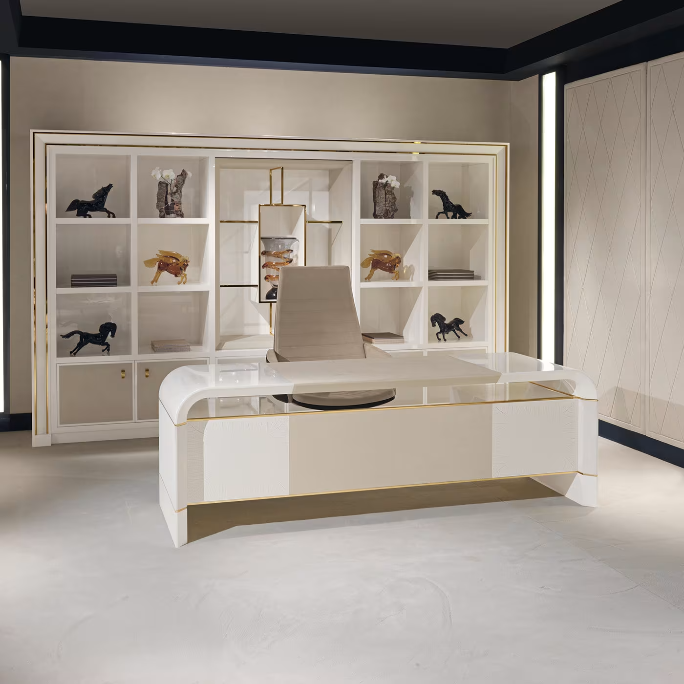 Azimuth desk
