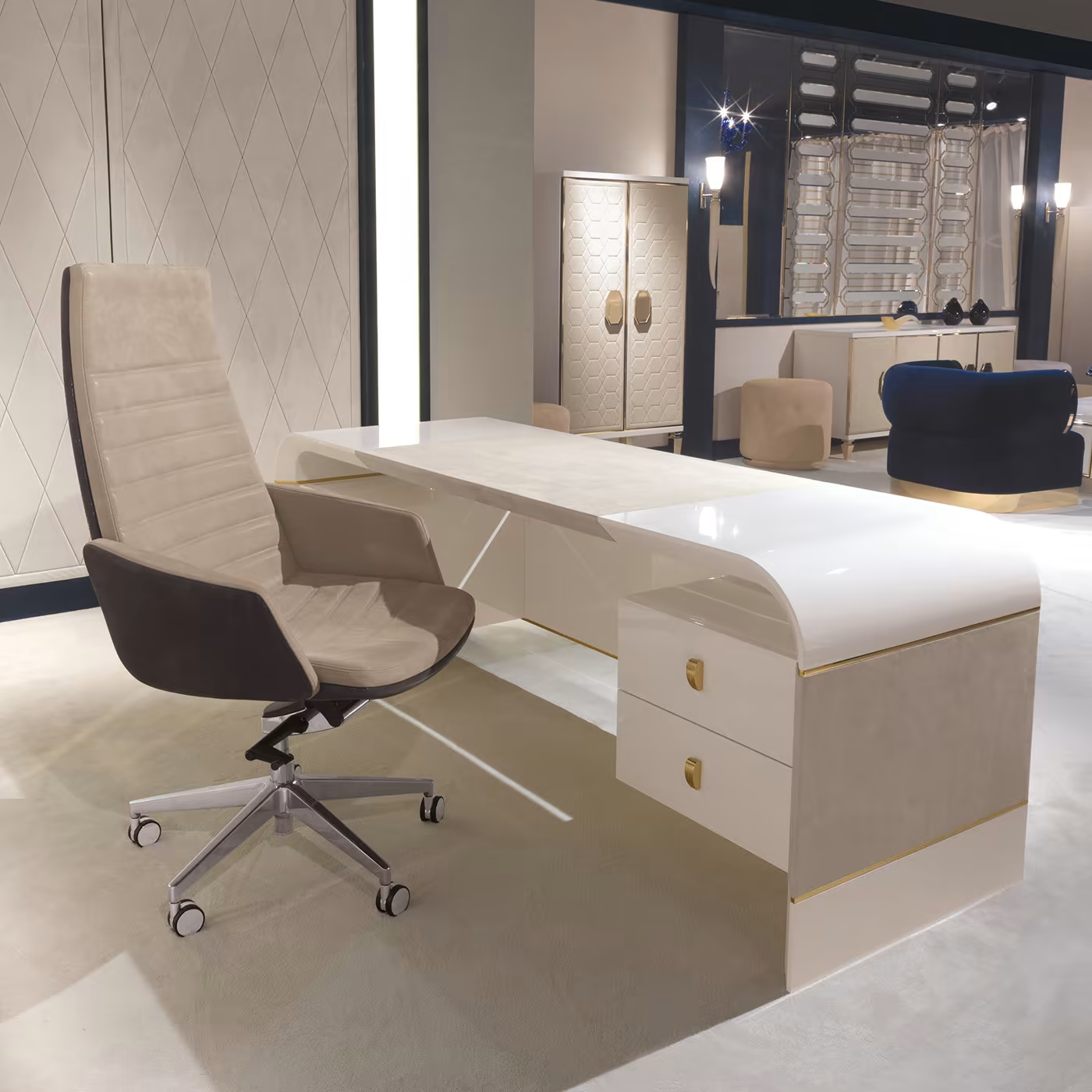 Azimuth desk