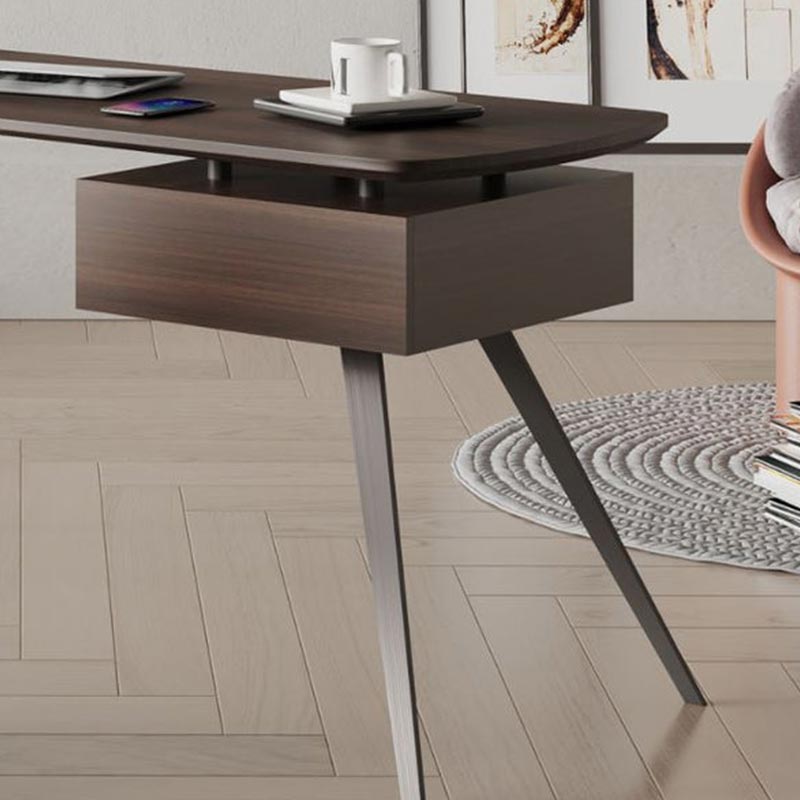 Elegant Simplicity Desk